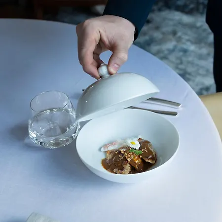 Hôtel-restaurant Le Sénéchal 4* Sauveterre-de-Rouergue