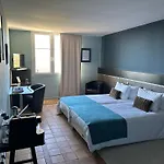 Hotel Hôtel-restaurant Le Sénéchal