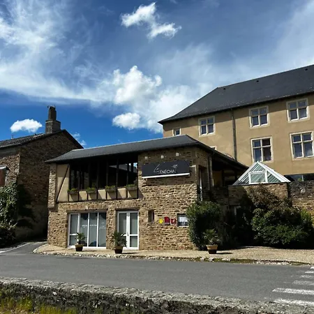 Hotel Hotel-restaurant Le Senechal Sauveterre-de-Rouergue