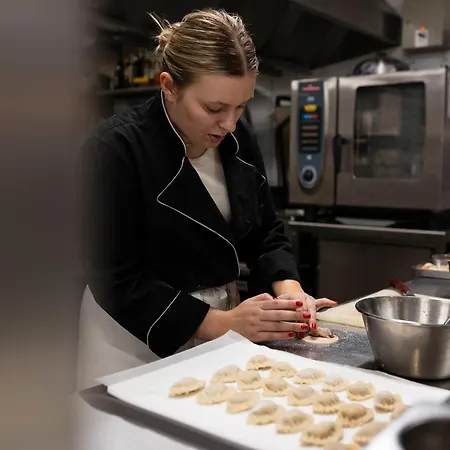 Hotel-restaurant Le Senechal Hotel Sauveterre-de-Rouergue