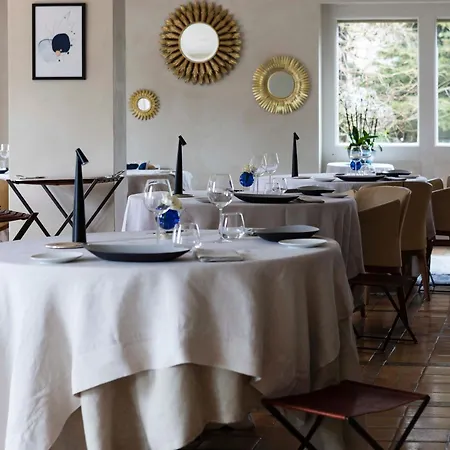 Hotel-restaurant Le Senechal 4* Sauveterre-de-Rouergue