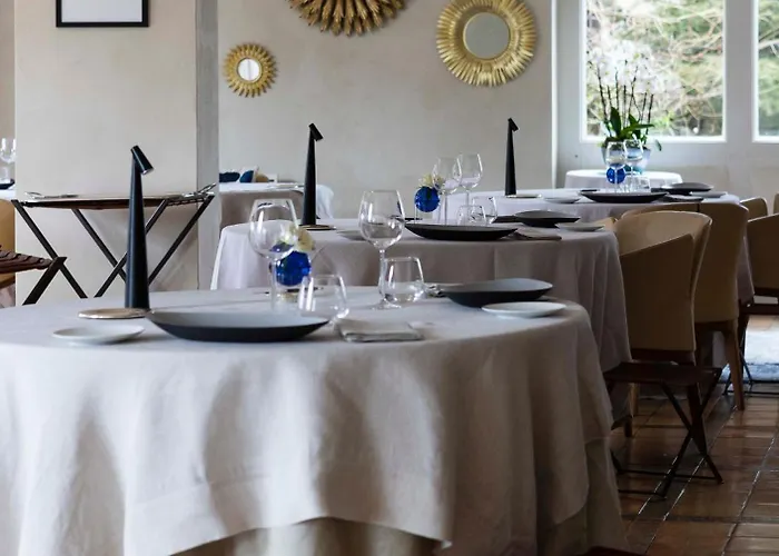 Hotel-restaurant Le Senechal 4* Sauveterre-de-Rouergue